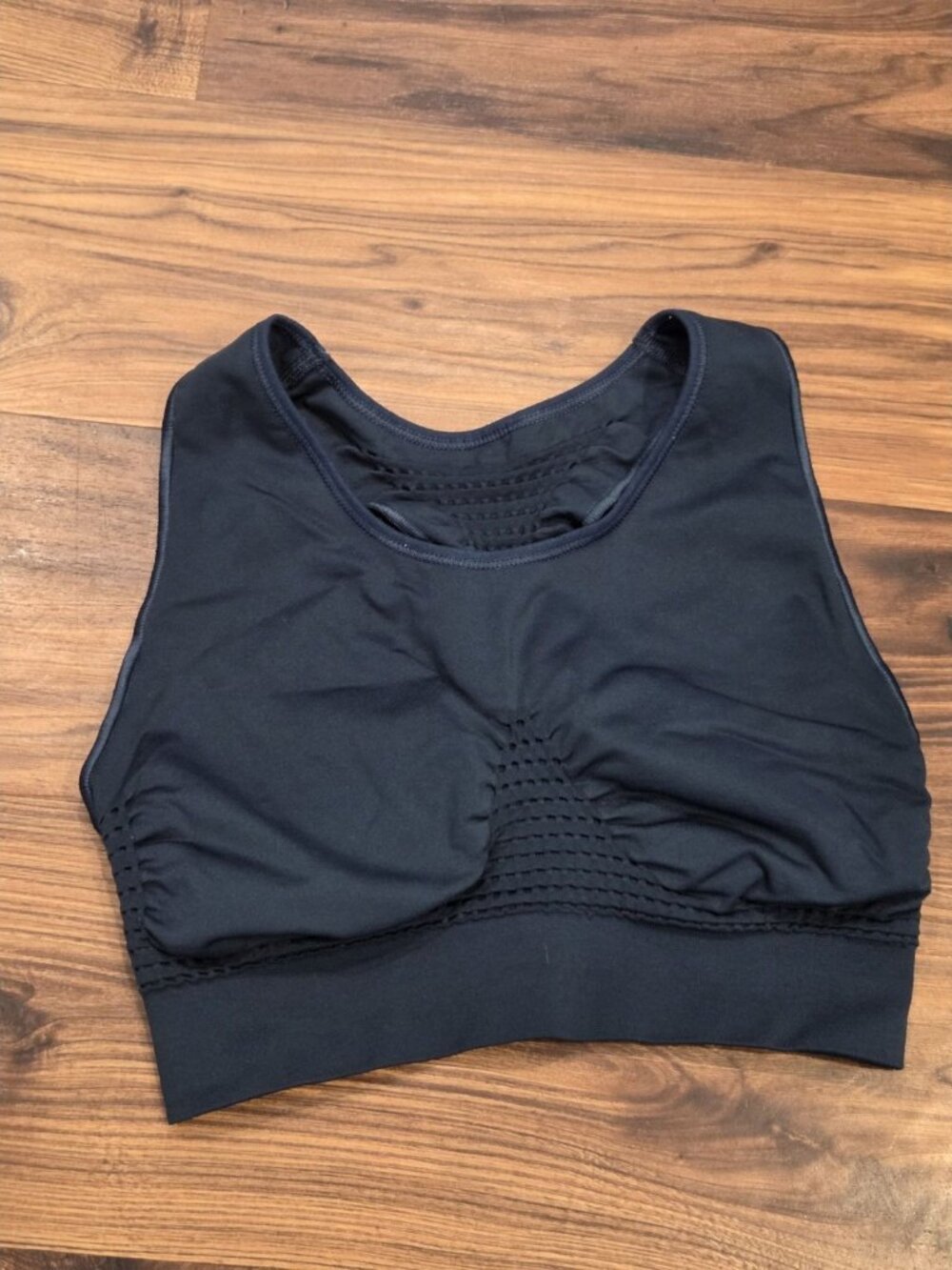 Sweaty Betty Stamina Sports Bra Size M Beetle Green Seamless Yoga Gym Workout
